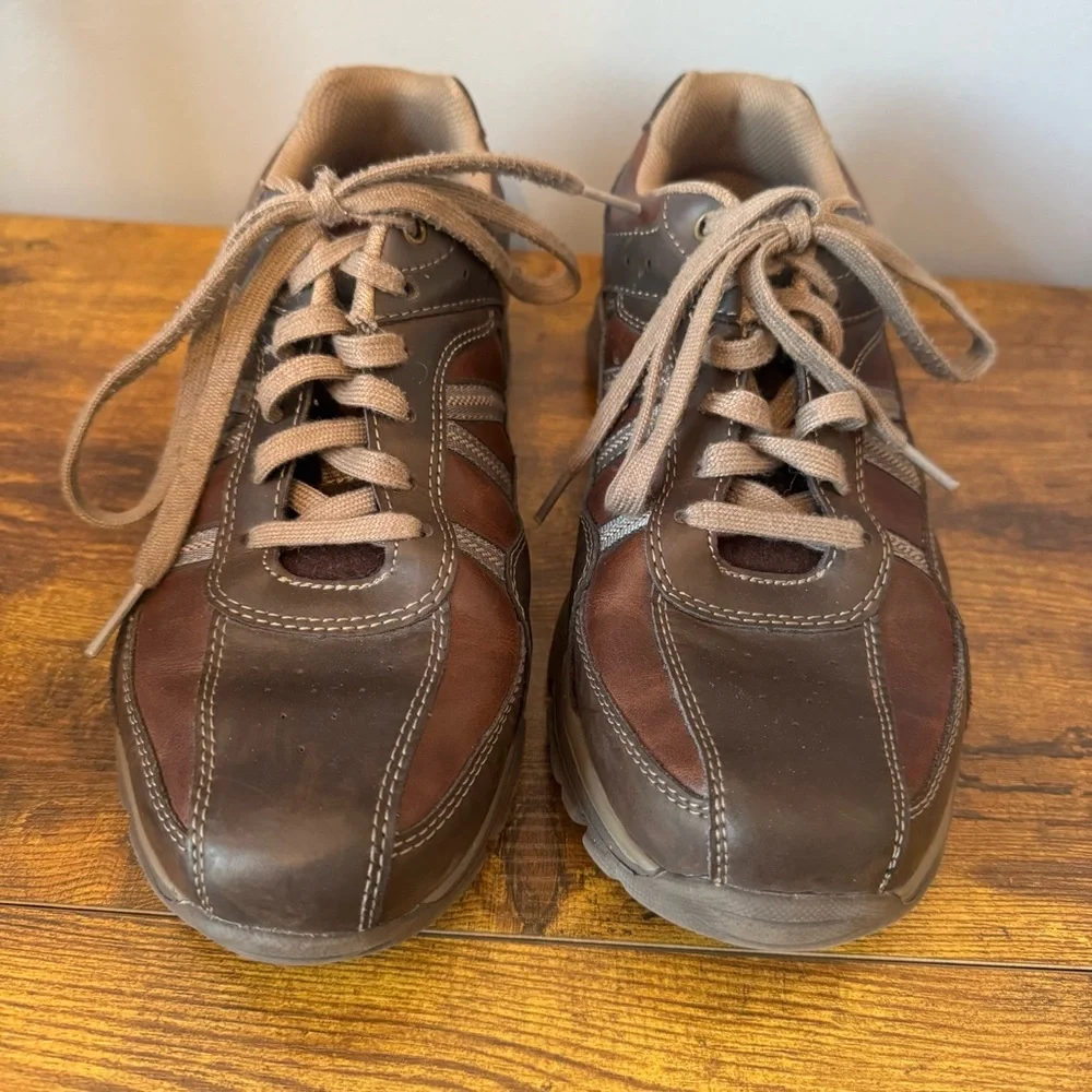 Skechers Men Relaxed Fit Leather Walking Shoes Brown Air Cooled Memory Foam 8.5